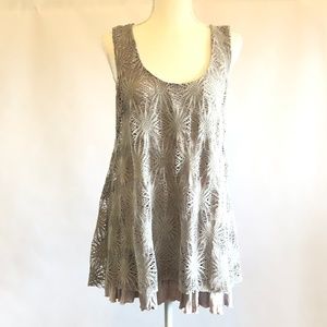 Anthro A'reve NWT Gray Crochet layered top - Sz XL